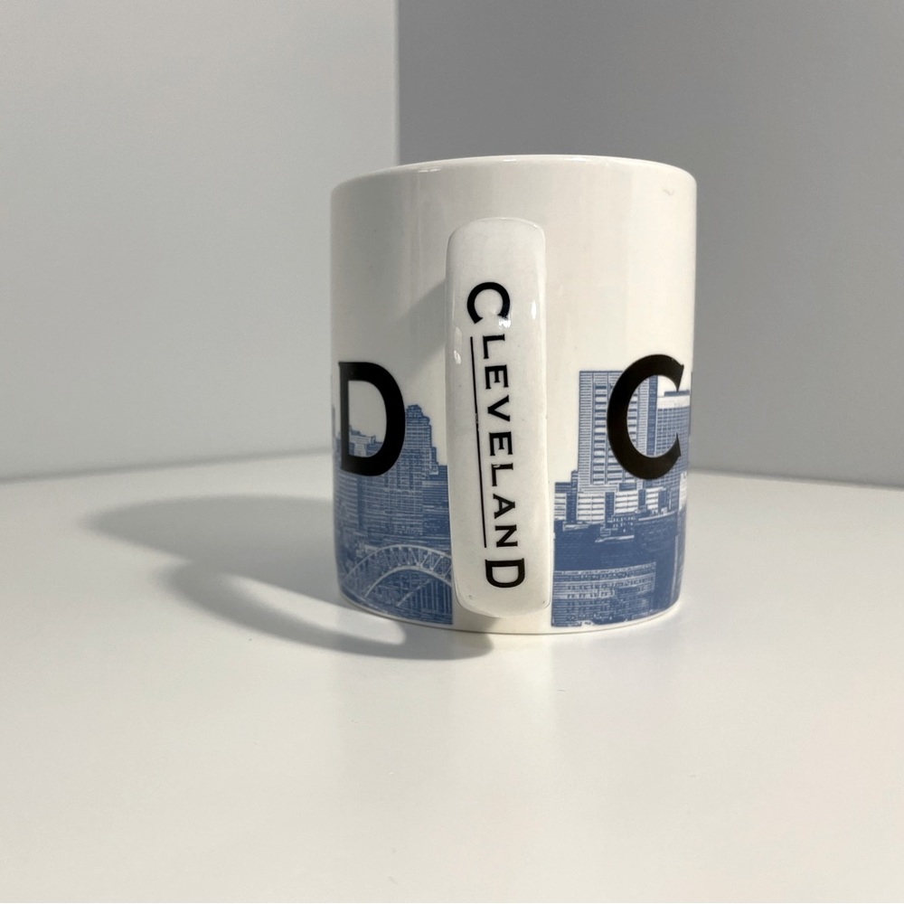 RARE Vintage Starbucks Cleveland Skyline Series - Series One Collectible Mug